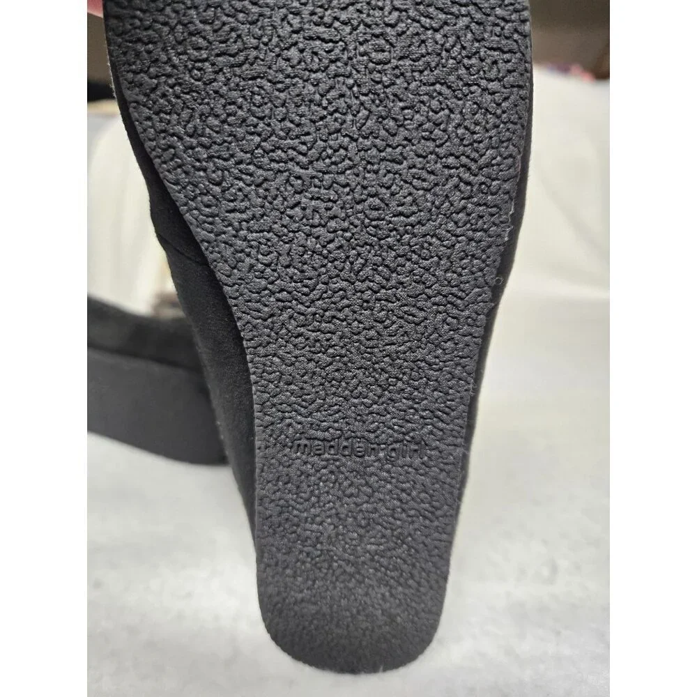 Steve Madden Girl Finnn Black Faux Fur-Lined‎ Moccasin Slippers Size 5M